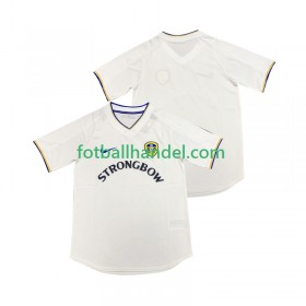 Herre Fotballdrakter Leeds United 2000 2001 Hjemme Retro Kortermet